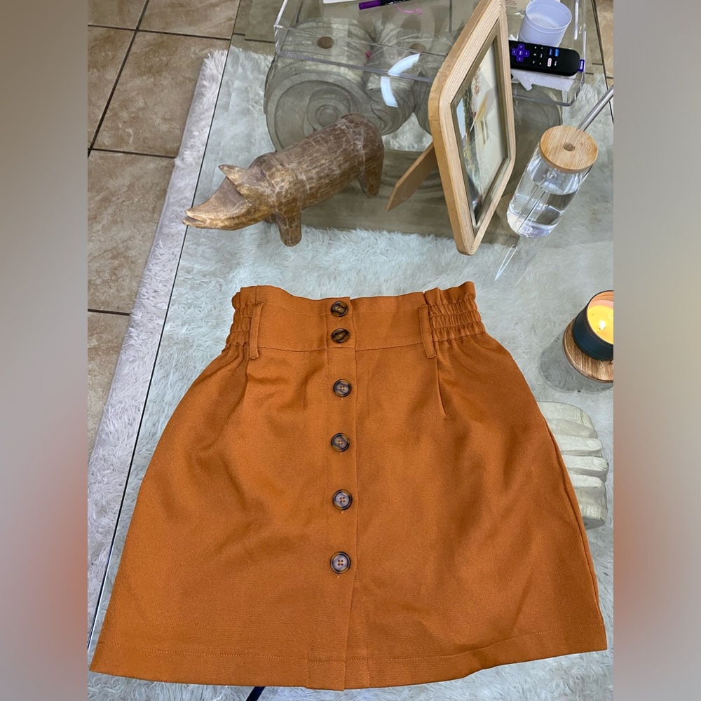 Woman skirt